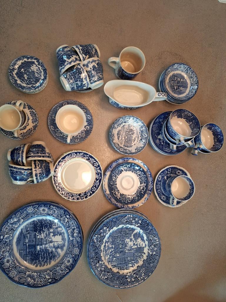 Engels blauw-wit servies, diverse onderdelen, Ophalen of Verzenden