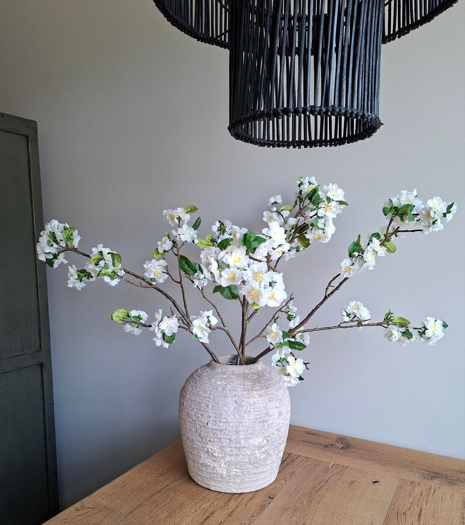 Bloesemtak zijde wit Zijden bloemen 4 stuks tak L84 Nieuw, Ophalen of Verzenden, Wit, 85 cm, Overige merken