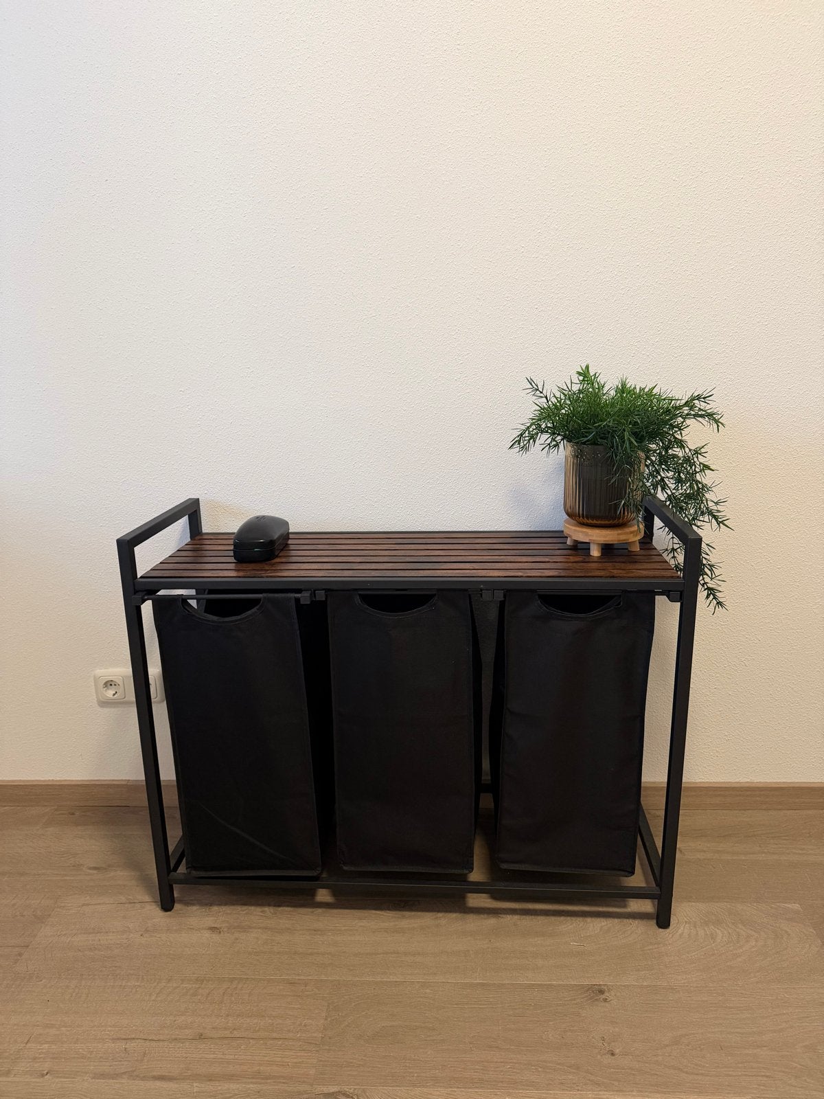 Wasmand met 3 vakken en houten blad, Huis en Inrichting, Ophalen, Zo goed als nieuw