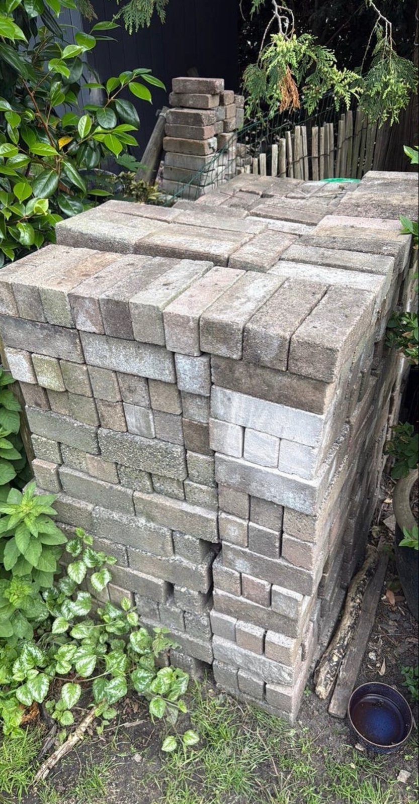 700-800 stevige klinkers gratis, Tuin en Terras, Tegels en Klinkers, Ophalen, Gebruikt, Klinkers, 10 m² of meer