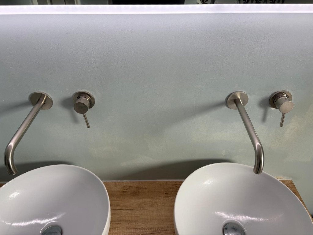 Inbouwkraan wastafel, geborsteld rvs 2x en mengkraan douche., Ophalen, Gebruikt, Rvs, Kraan
