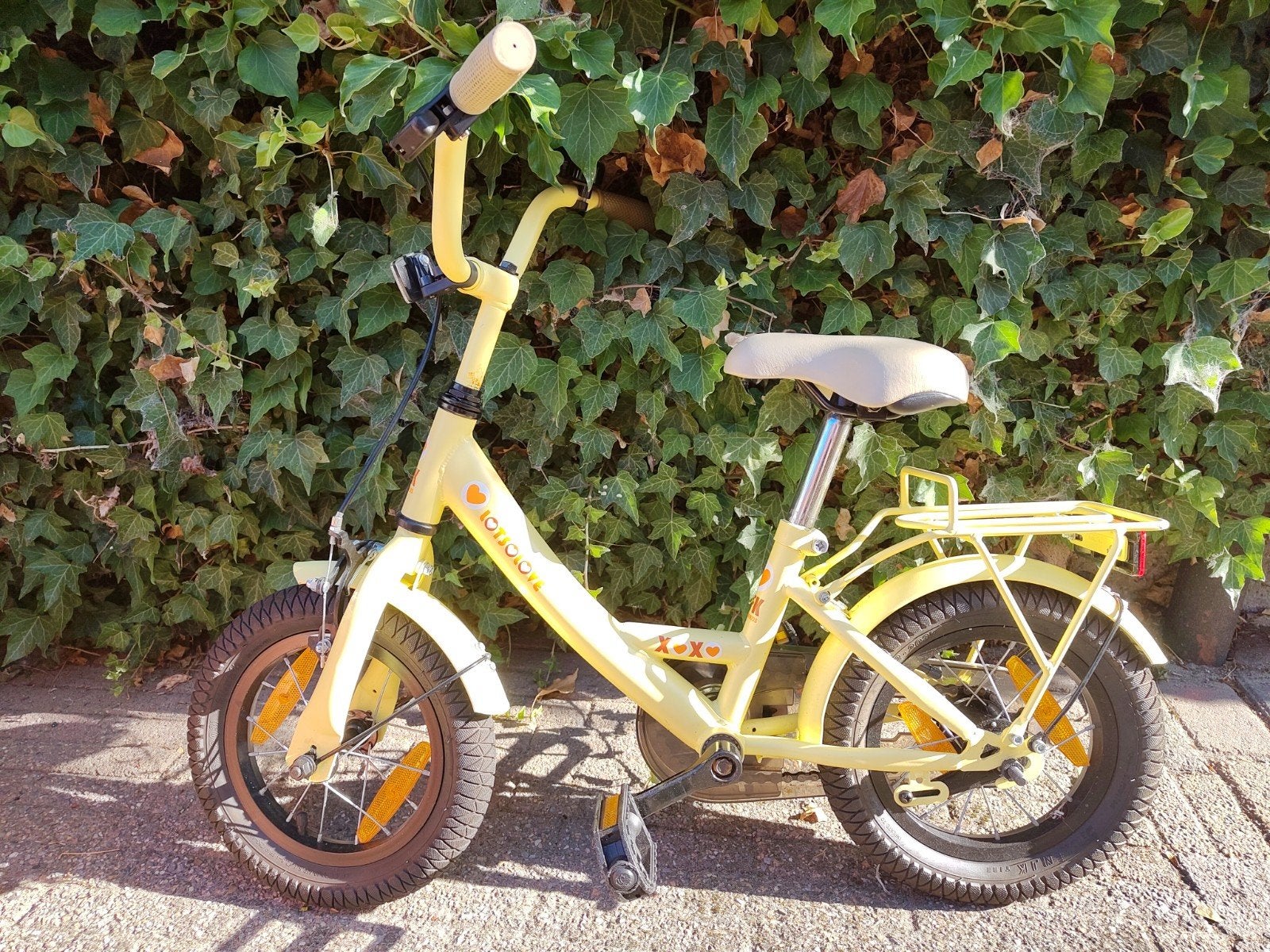 Kinderfiets 12,5 inch, Ophalen, Zo goed als nieuw, Minder dan 16 inch, Zijwieltjes