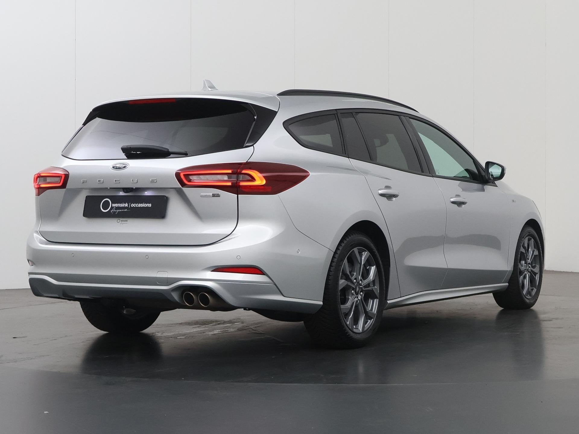 Ford Focus Wagon 1.0 EcoBoost Hybrid ST Line X | Afneembare, Auto's, Gebruikt, Handgeschakeld, 19 km/l, 999 cc