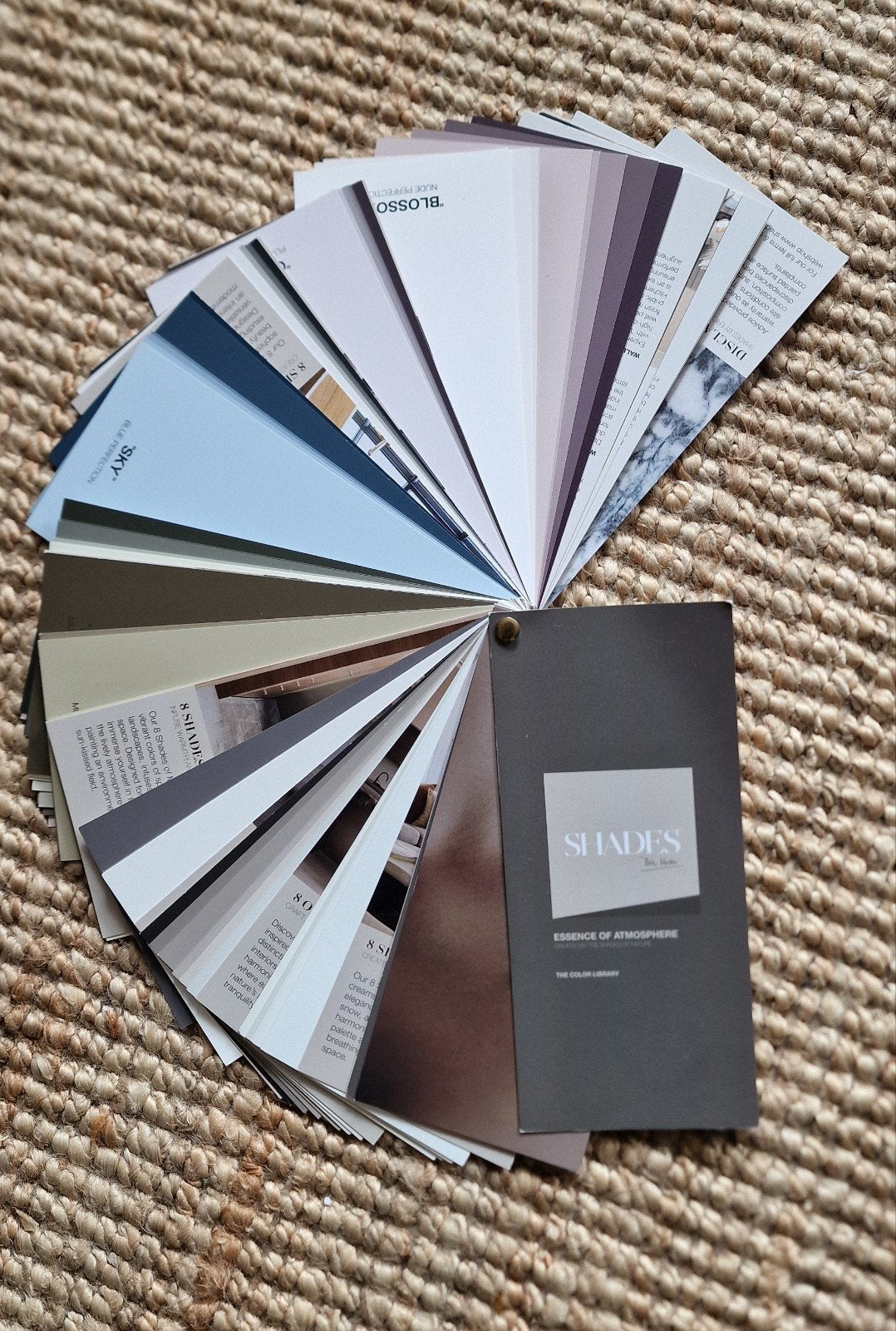 Kleurenwaaier Shades by Eric Kuster, Ophalen of Verzenden, Zo goed als nieuw
