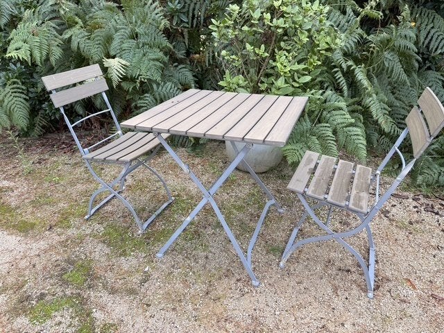 Bistro set voor in de tuin of het balkon, Kunststof, Bijzettafel, Zo goed als nieuw, Tuinset