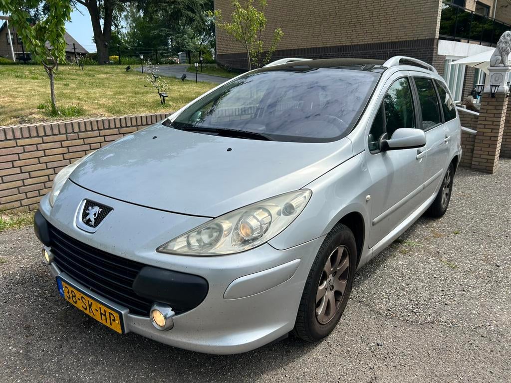 307 1.6 16V SW 7 Pers Pano APK 10-5-26 BEETJE WERK, Stof, Zwart, 4 cilinders, 715 kg