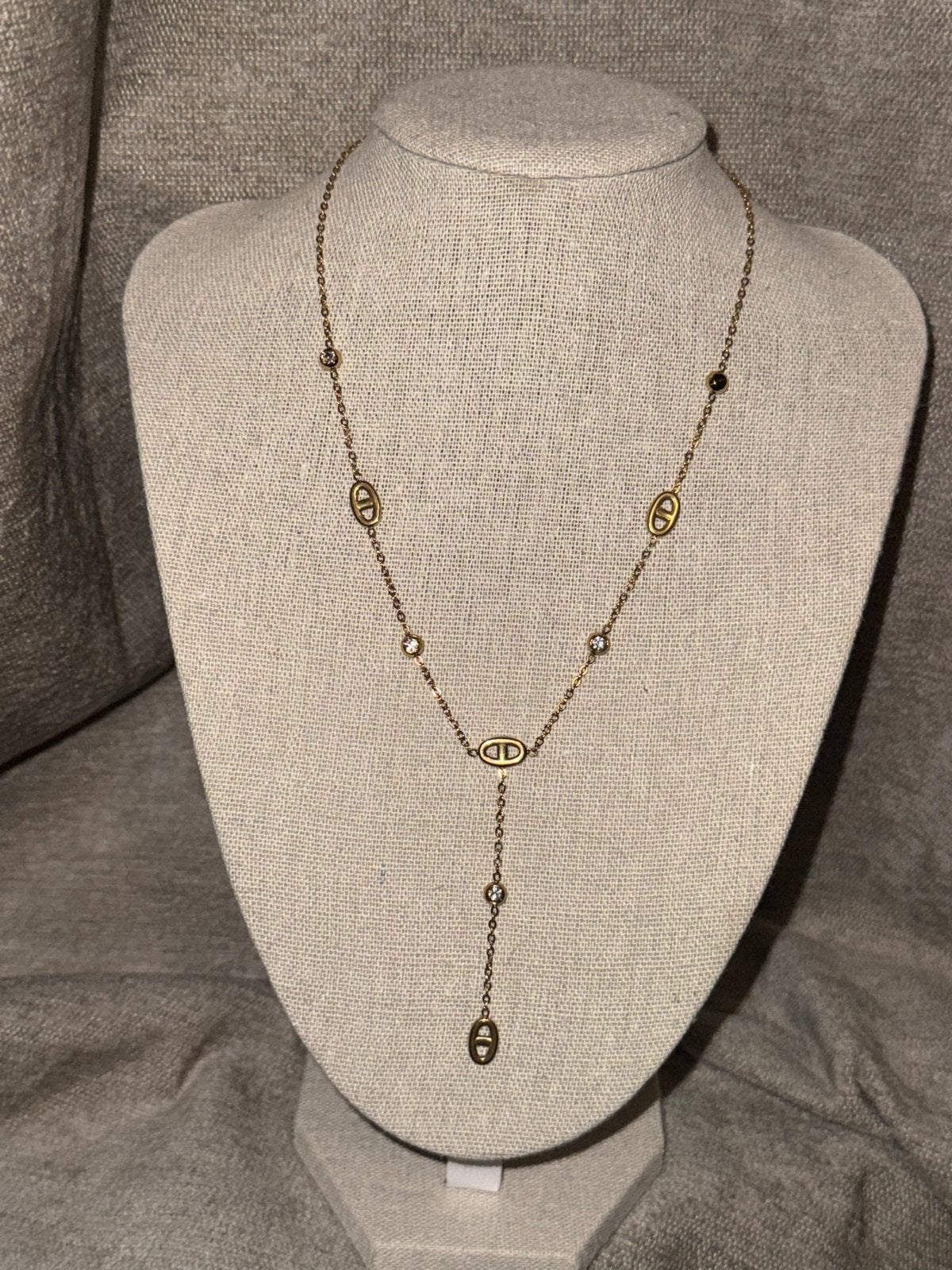 Nieuwe RVS ketting met hanger en kristallen, Nieuw, Ophalen of Verzenden, Goud, Overige materialen