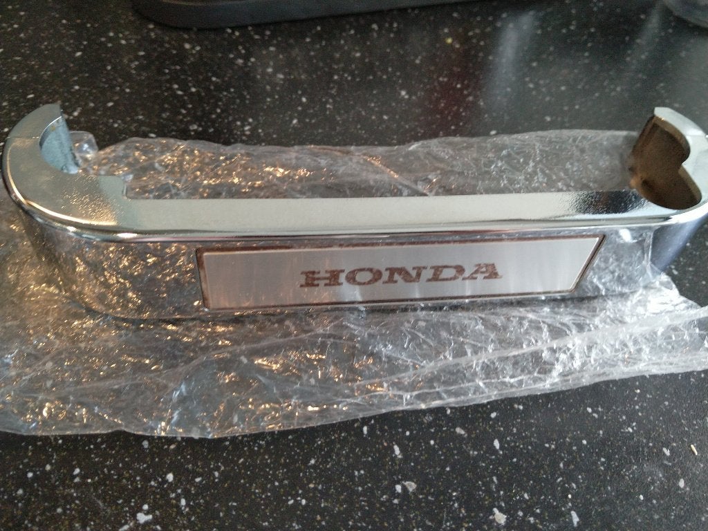 Honda VF500C VT500C embleem schildje, Motoren, Onderdelen | Honda, Ophalen of Verzenden, Gebruikt