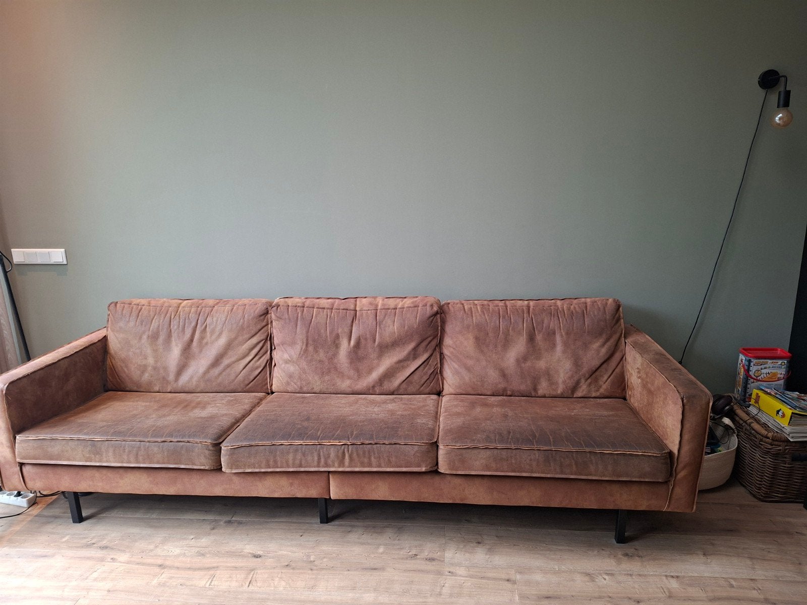 Be Pure rechte bank - 3-zits - bruin suede leer, Ophalen, 250 tot 300 cm, Gebruikt, Driepersoons