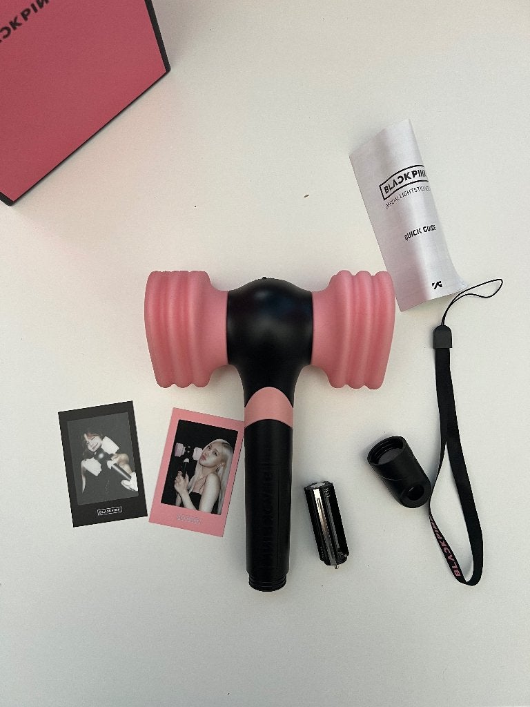 Officiële BLACKPINK Lightstick ver. 2, Ophalen of Verzenden, Zo goed als nieuw, Gebruiksvoorwerp