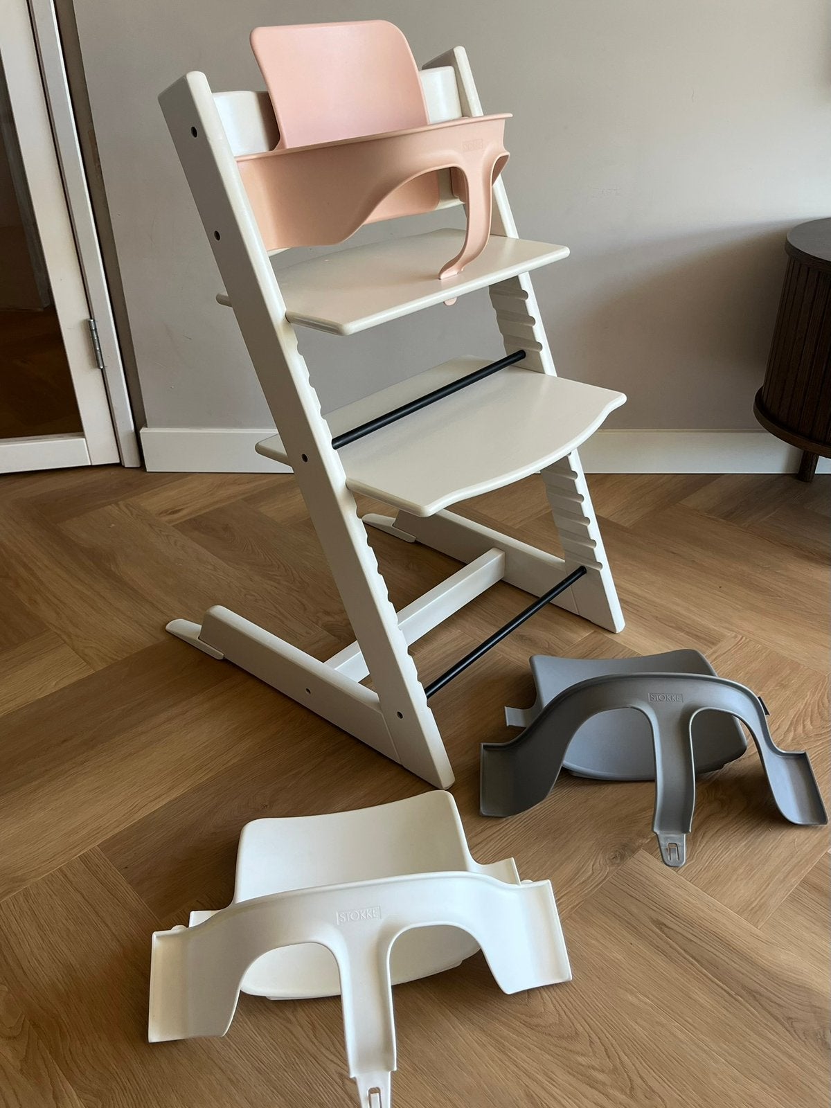 Nieuw Stokke Tripp Trapp, licht beige, baby-set, newbornset, Ophalen of Verzenden, Zo goed als nieuw, Meegroeistoel