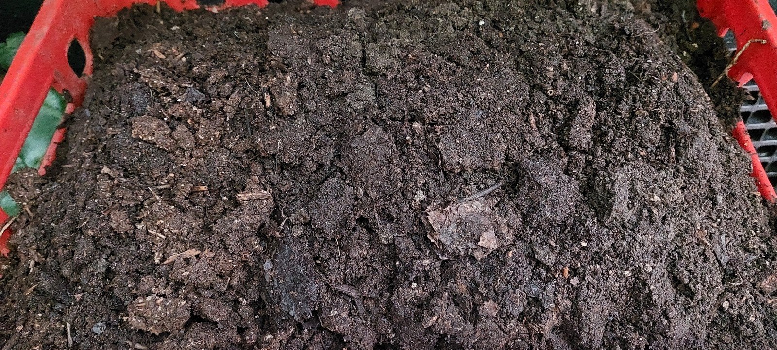 Verse compost voor je tuin: €5 per kruiwagen, Tuin en Terras, Aarde en Mest, Ophalen, Compost