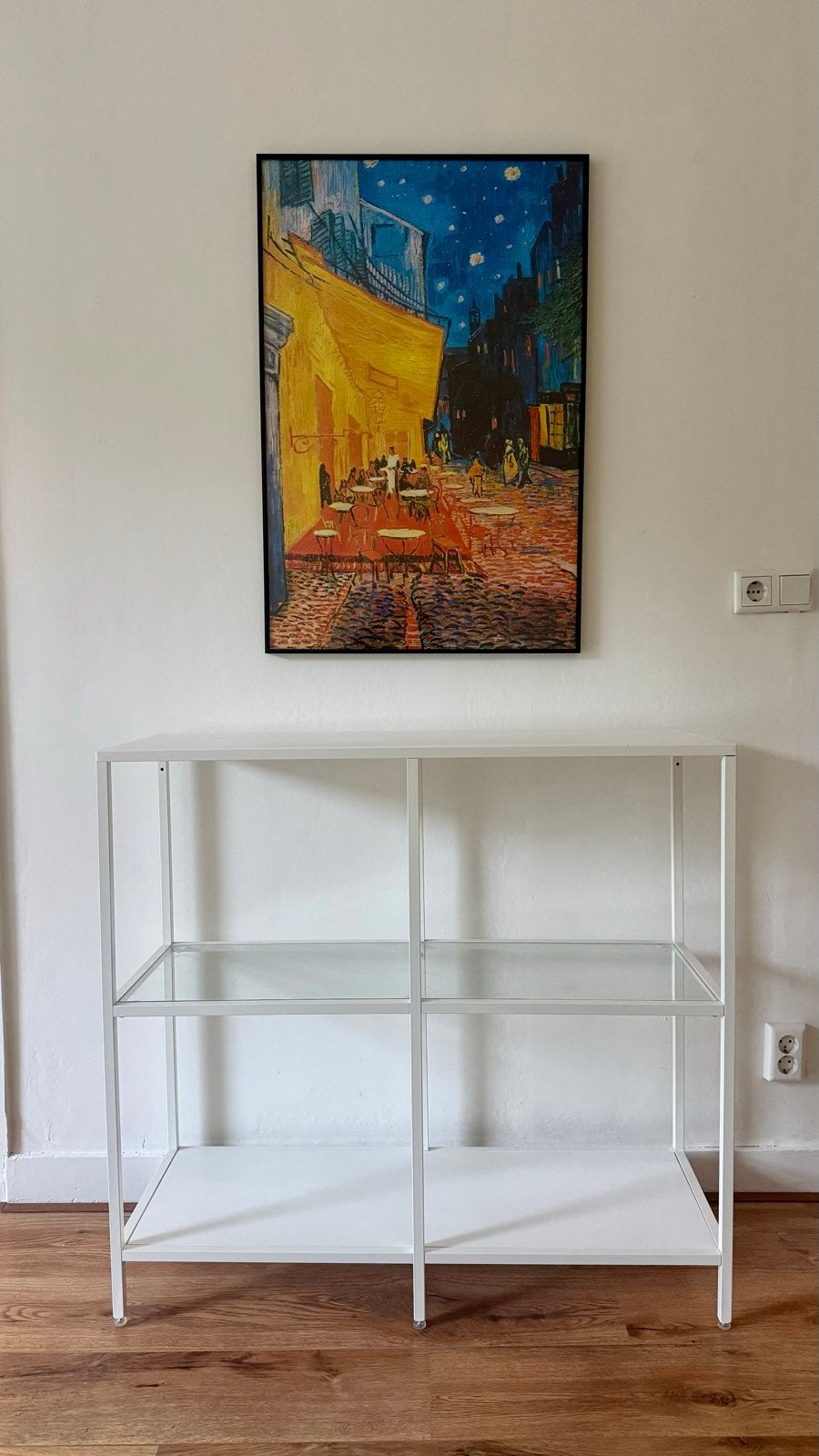 Wit IKEA vitrine kastje, Huis en Inrichting, Ophalen, Met plank(en), 50 tot 100 cm, Minder dan 100 cm