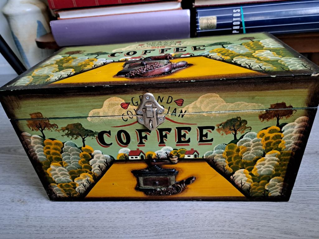 Leuke kist met opbergruimte 20x20x37cm, Ophalen of Verzenden, Minder dan 50 cm, Minder dan 50 cm