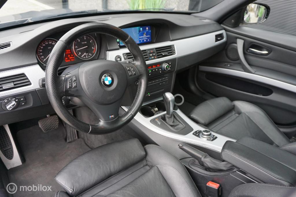 BMW 3-serie Touring 325d M Pakket Full option Carplay 19 inc, Auto's, Automaat, Achterwielaandrijving, 2993 cc, Leder