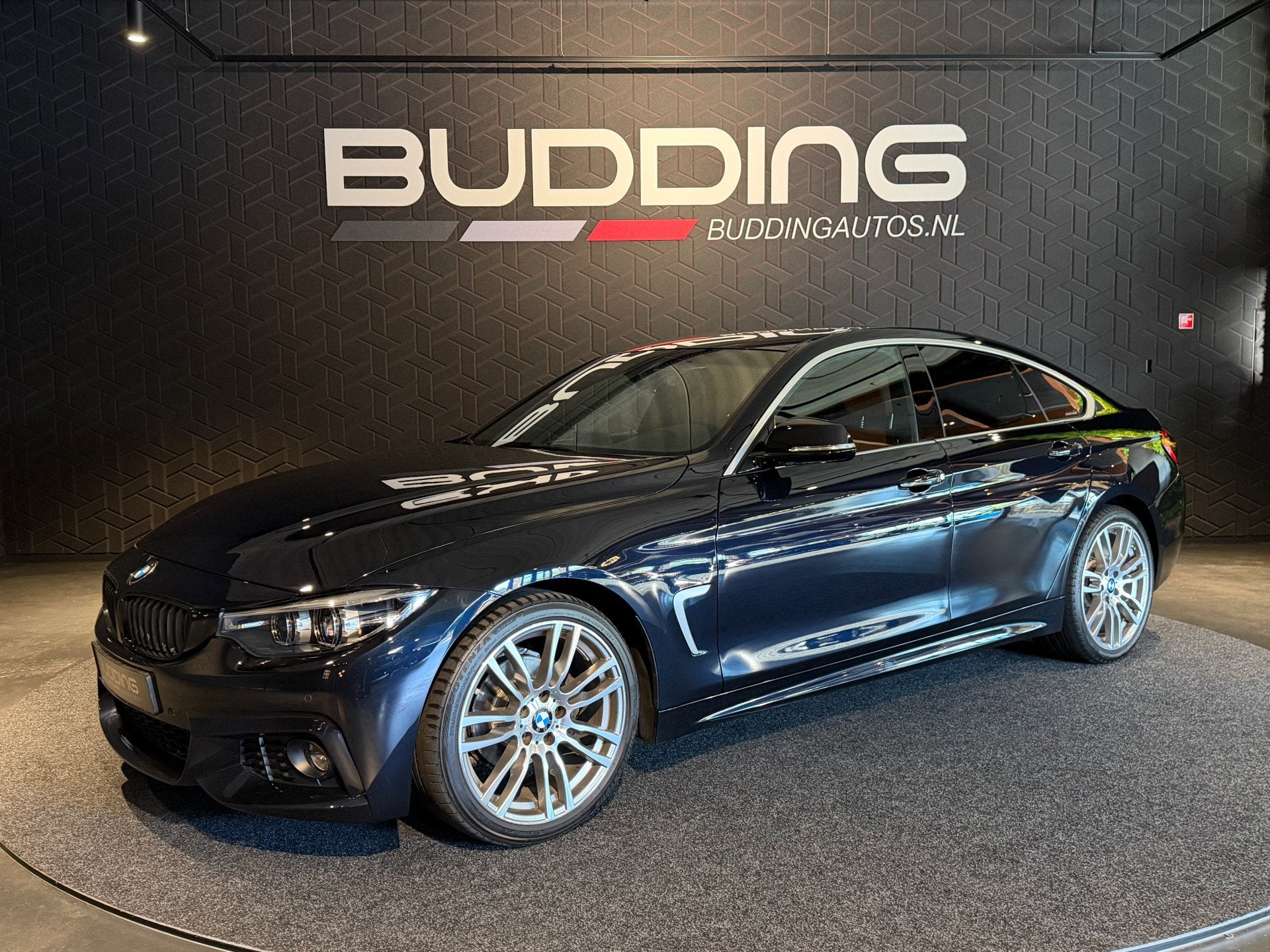 BMW 4 Serie Gran Coupé 418i High Exe | M-sport | Leder | Ca, Auto's, Automaat, Gebruikt, Euro 6, Zwart
