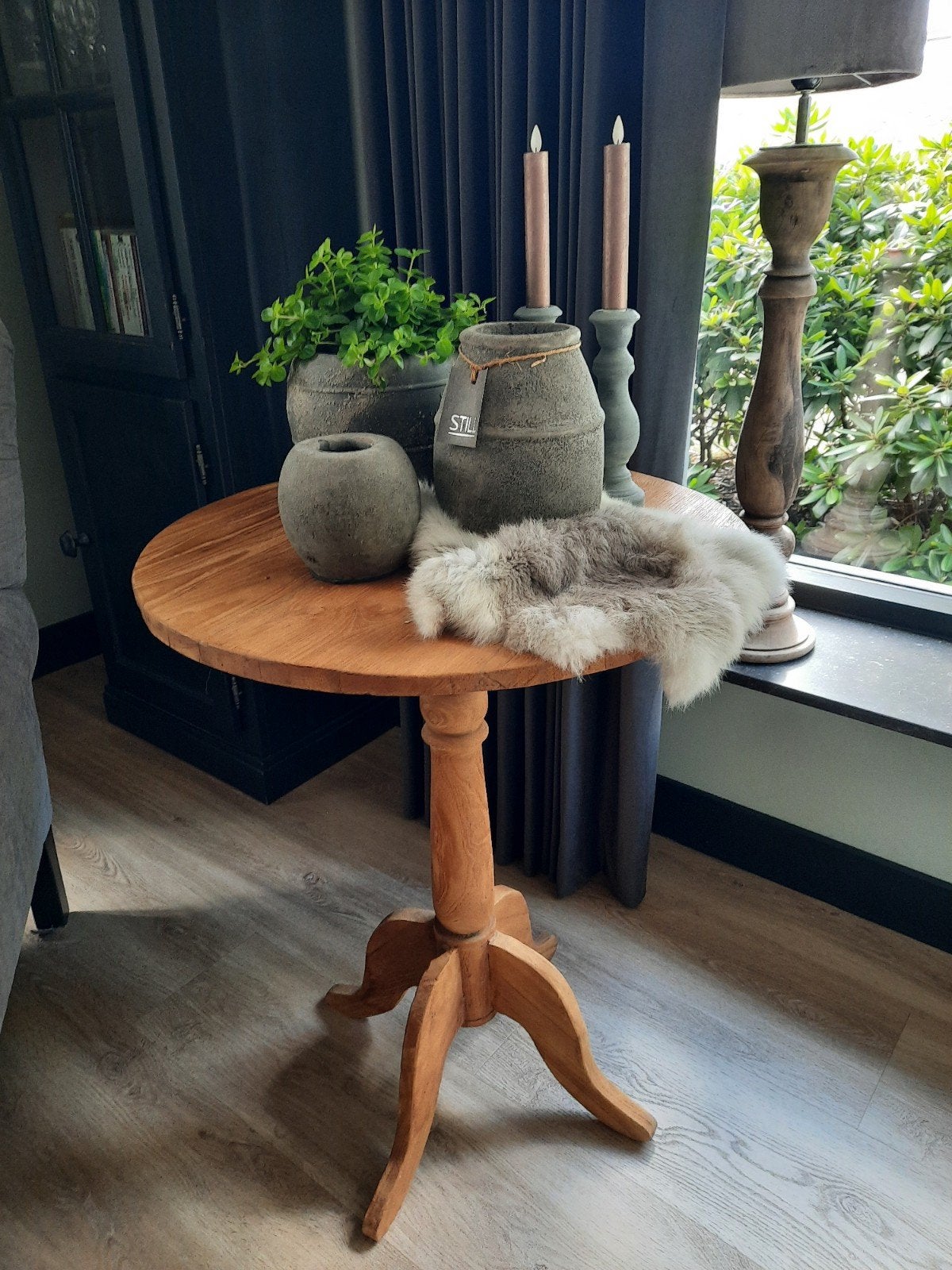 Wijntafeltje, bijzettafel, doorleefd landelijk hout, Huis en Inrichting, Ophalen, Rond, Landelijk, 75 cm of meer