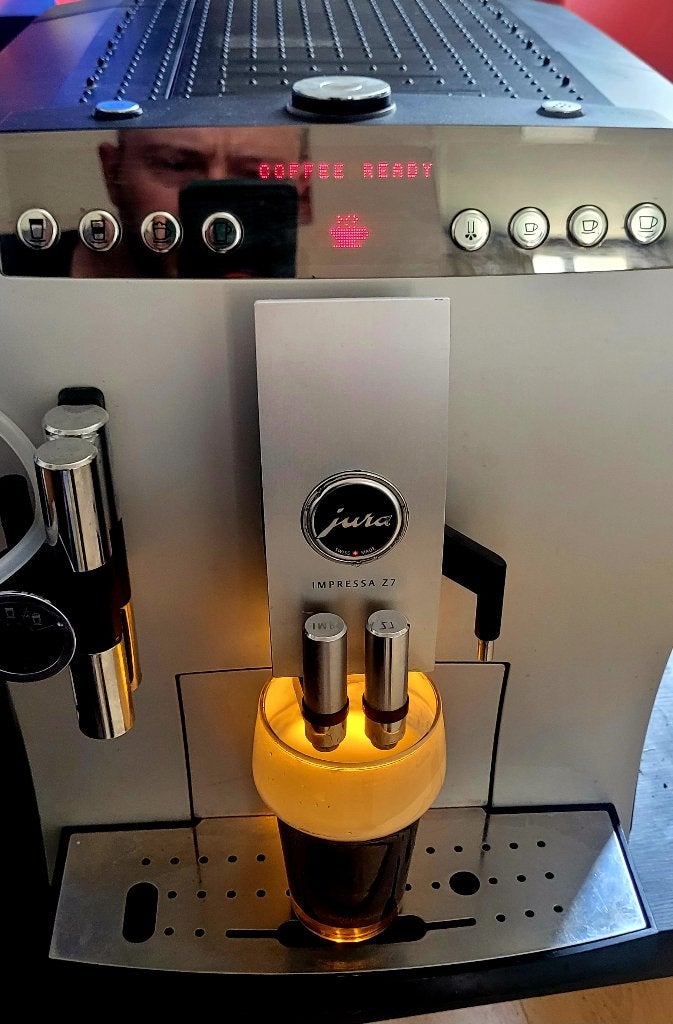 JURA Z7 met garantie, 10 kopjes of meer, Ophalen of Verzenden, Gemalen koffie, Koffiemachine