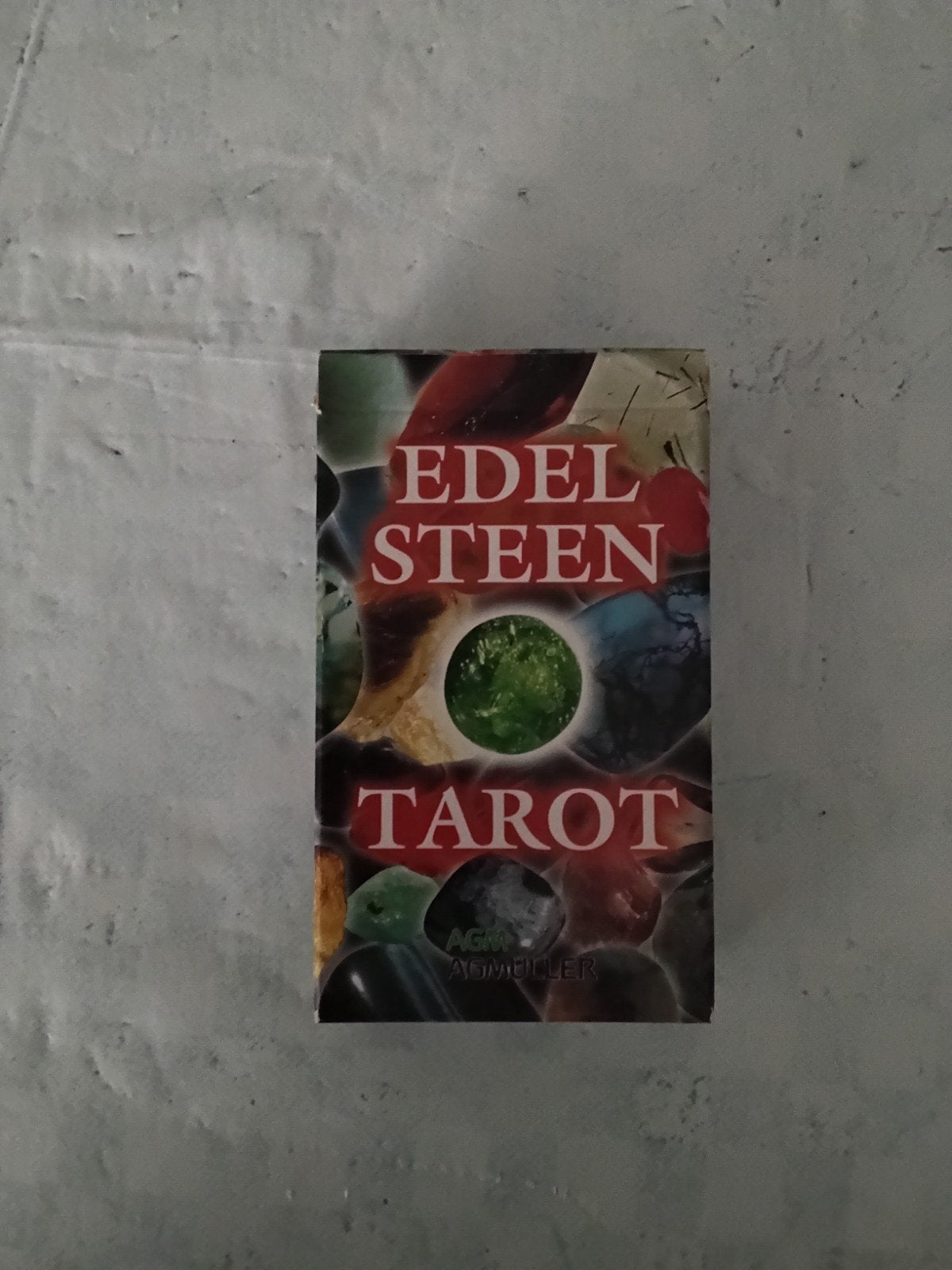 Edelstenen tarot, Ophalen of Verzenden, Zo goed als nieuw, Muller Agm / Urania Verlag