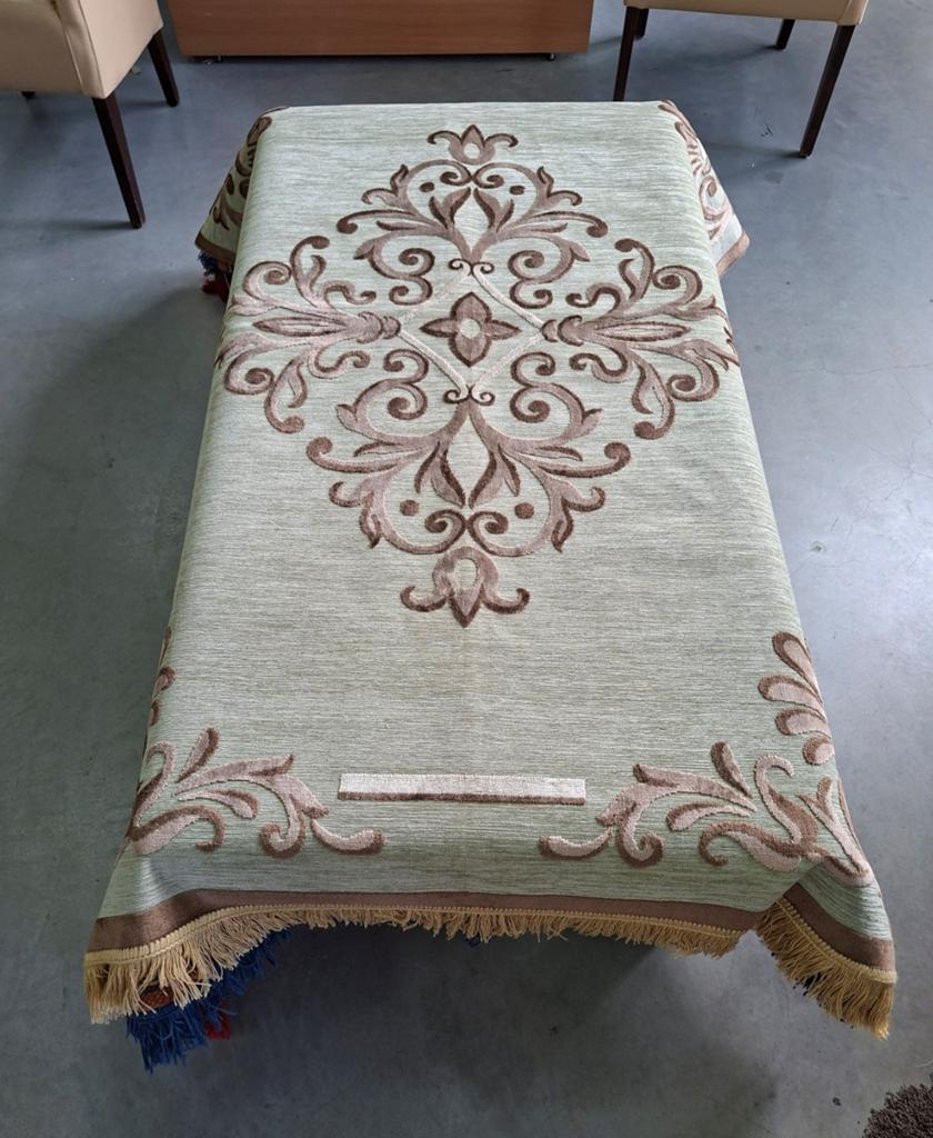 Nieuw tafelkleed | 140x170 cm| wasbaar | Eurogros | chenille, Ophalen, Nieuw, Rechthoek