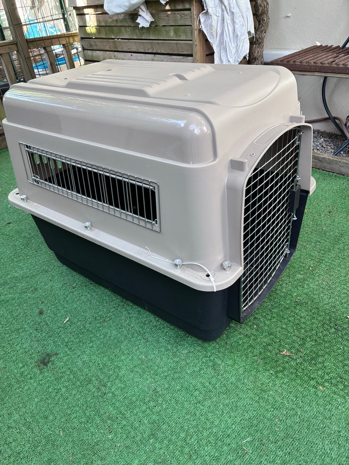Honden reisbench box, Dieren en Toebehoren, Ophalen