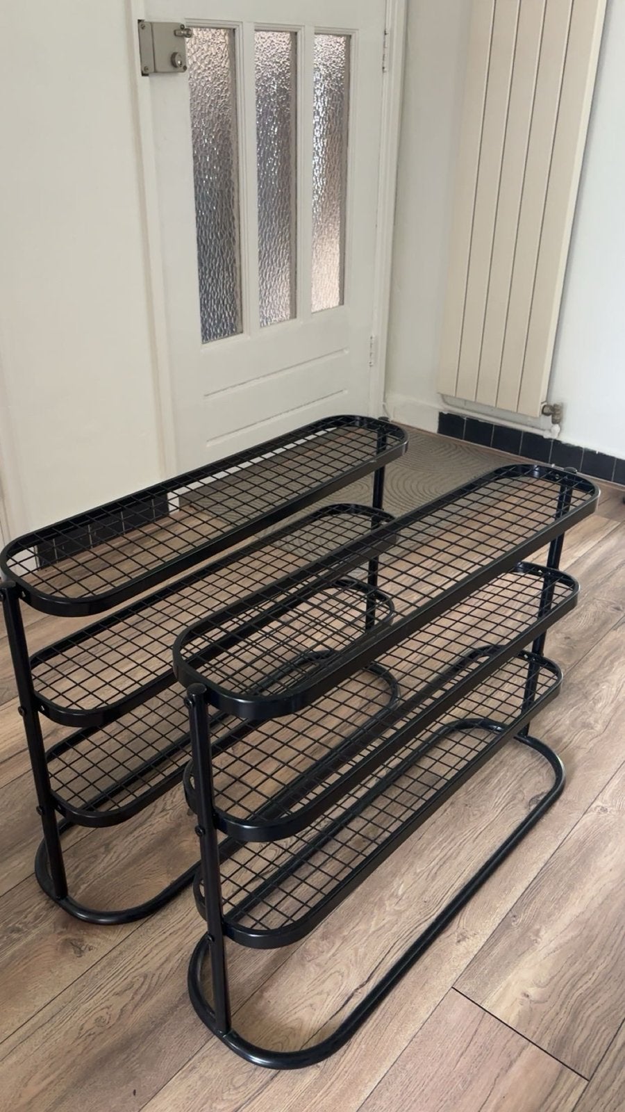Zwart metalen schoenenrek - 2 stuks, Ophalen, Gebruikt