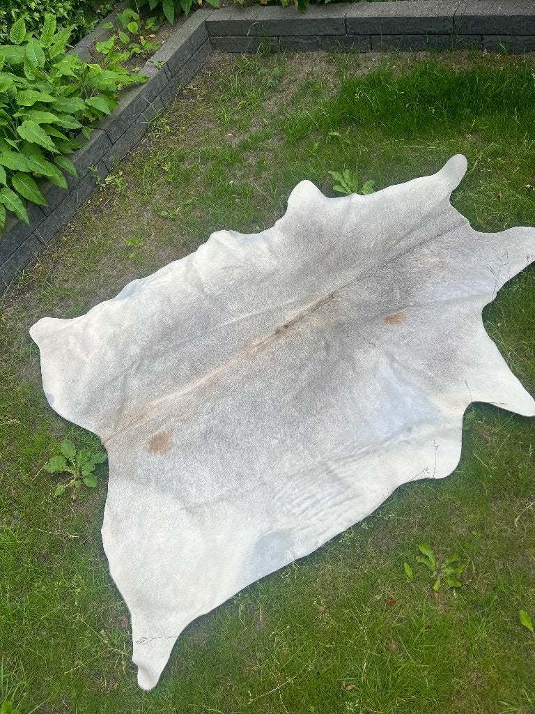 Koeienhuid, Ophalen, Gebruikt, Bruin, 150 tot 200 cm