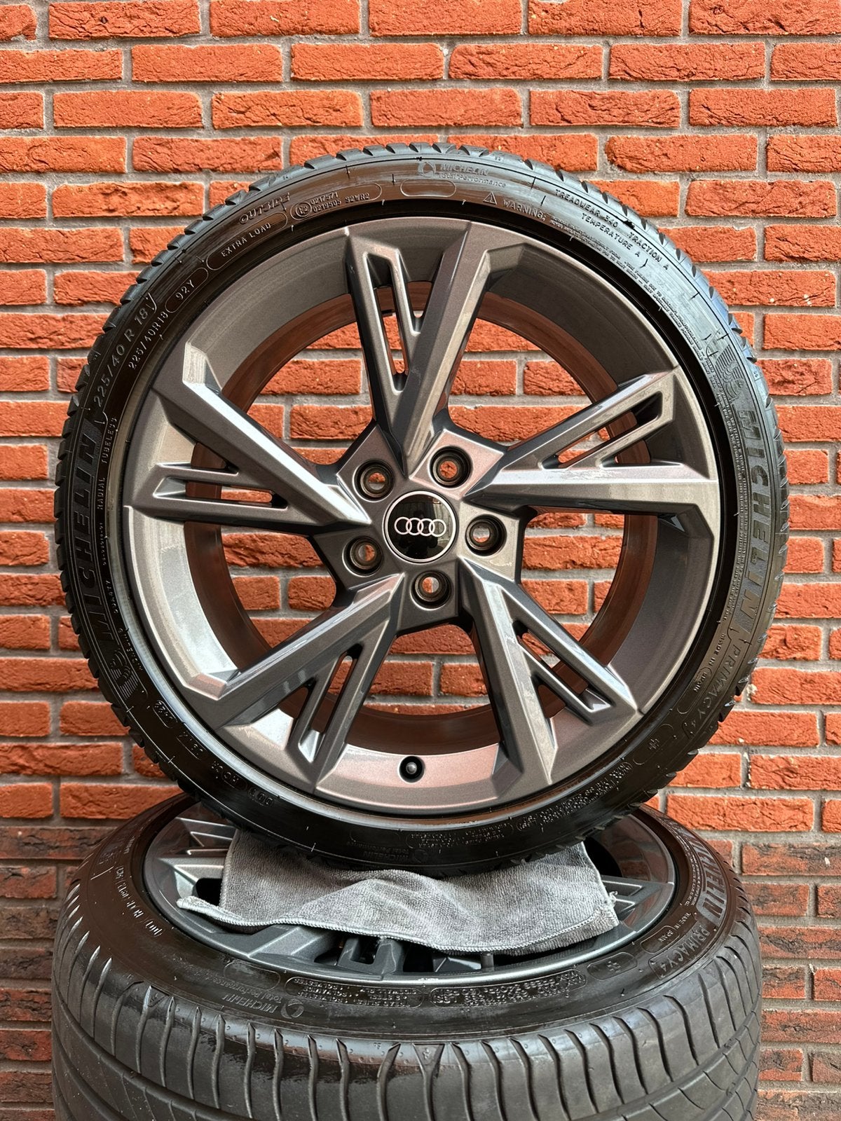 Originele Audi A3 S3 RS3 8Y velgen 18 inch, Ophalen, 18 inch, Banden en Velgen, Personenwagen