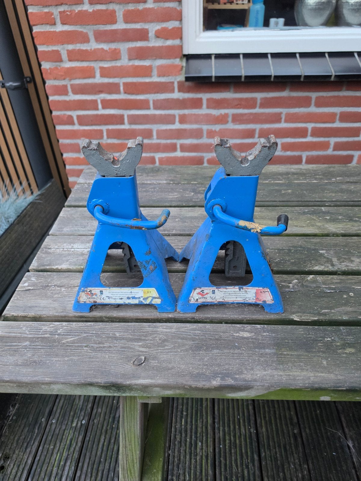 Set van 2 stevige auto bokken - 3 ton, Ophalen of Verzenden, Gebruikt, Mechanisch, Schaarkrik