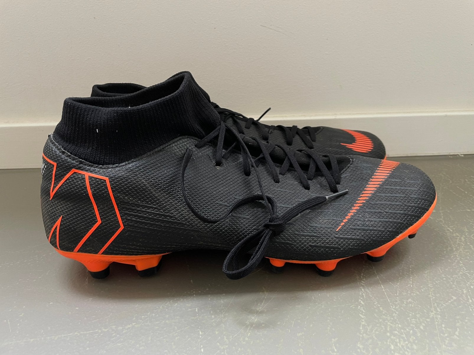 Nike voetbalschoenen - Nike Mercurial Superfly 6 Pro FG, Ophalen of Verzenden, Zo goed als nieuw, Schoenen
