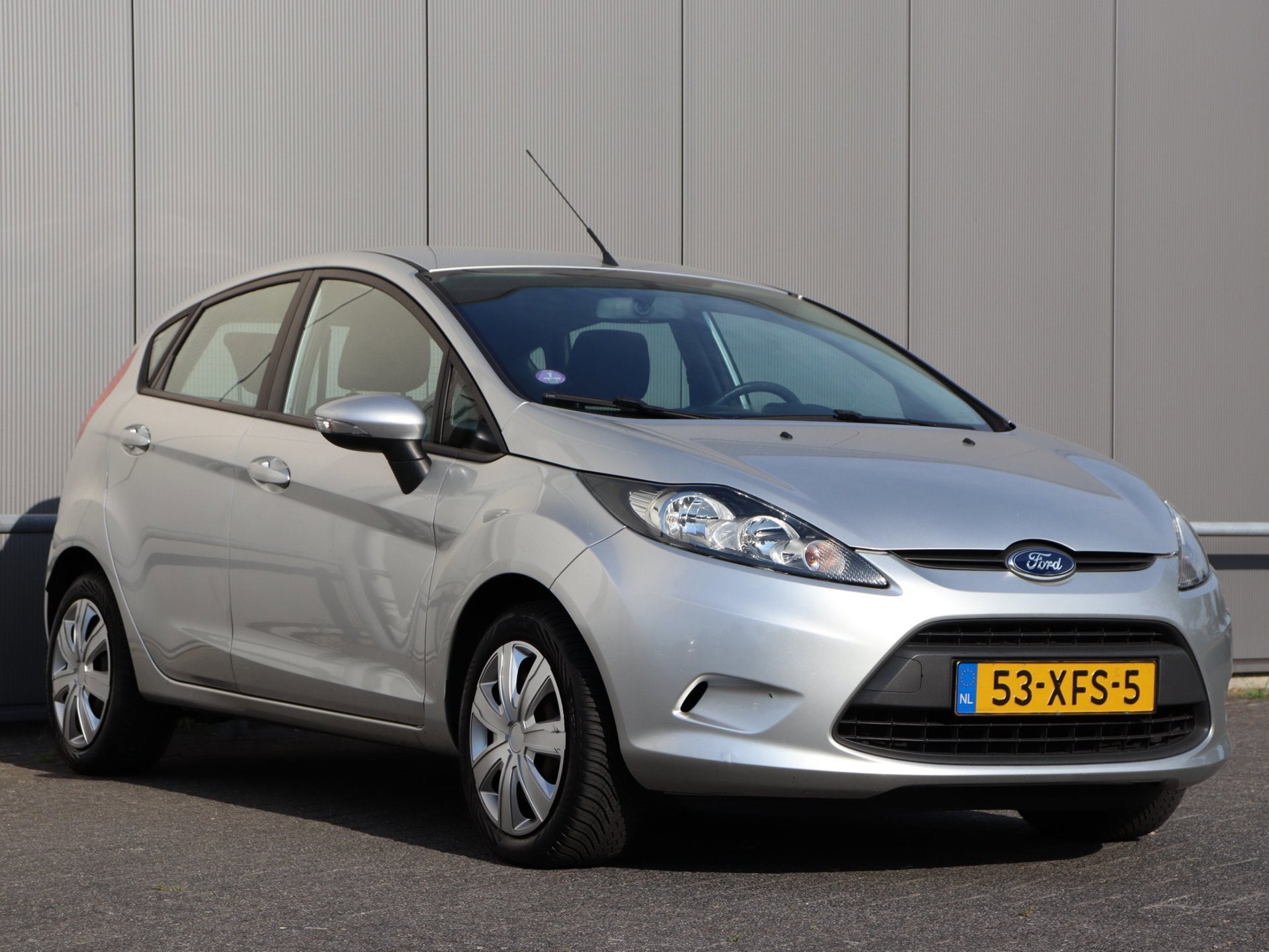 Foto 4 van Ford Fiesta 1.25 Champion airco 4-deurs org NL