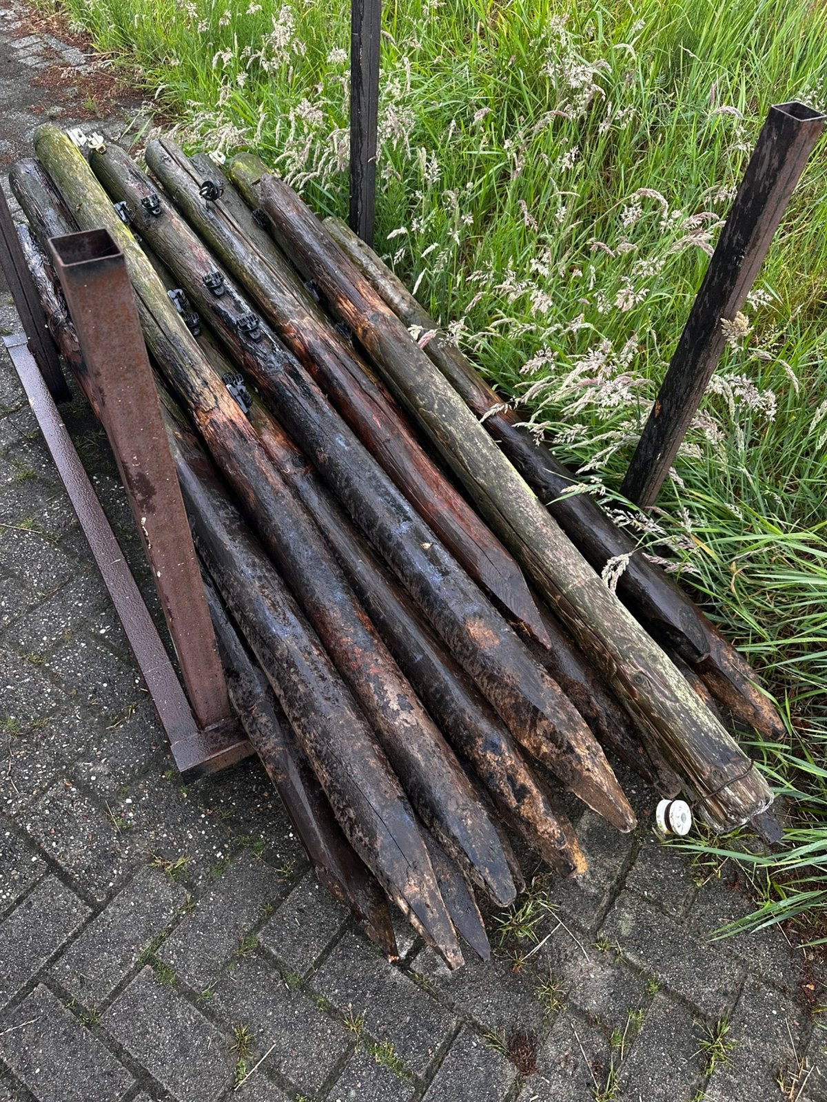 Houten weidepalen 2m, Ophalen, Gebruikt, 180 tot 250 cm, Palen
