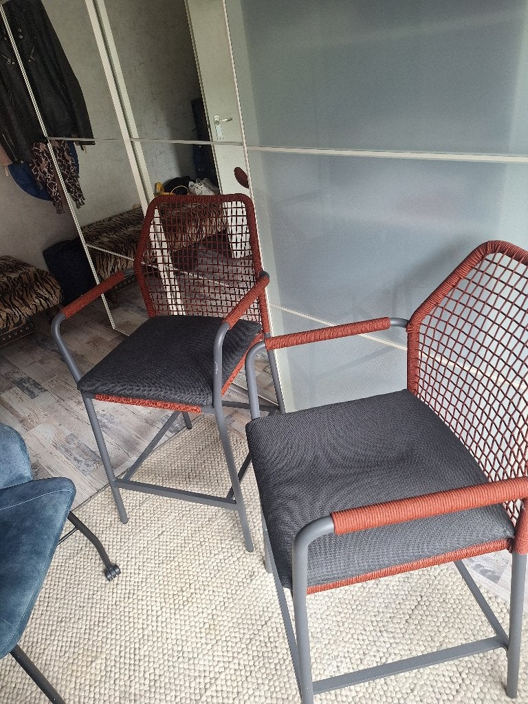 Barkrukken, Huis en Inrichting, Barkrukken, 2 krukken, Ophalen, Zo goed als nieuw, 60 tot 90 cm