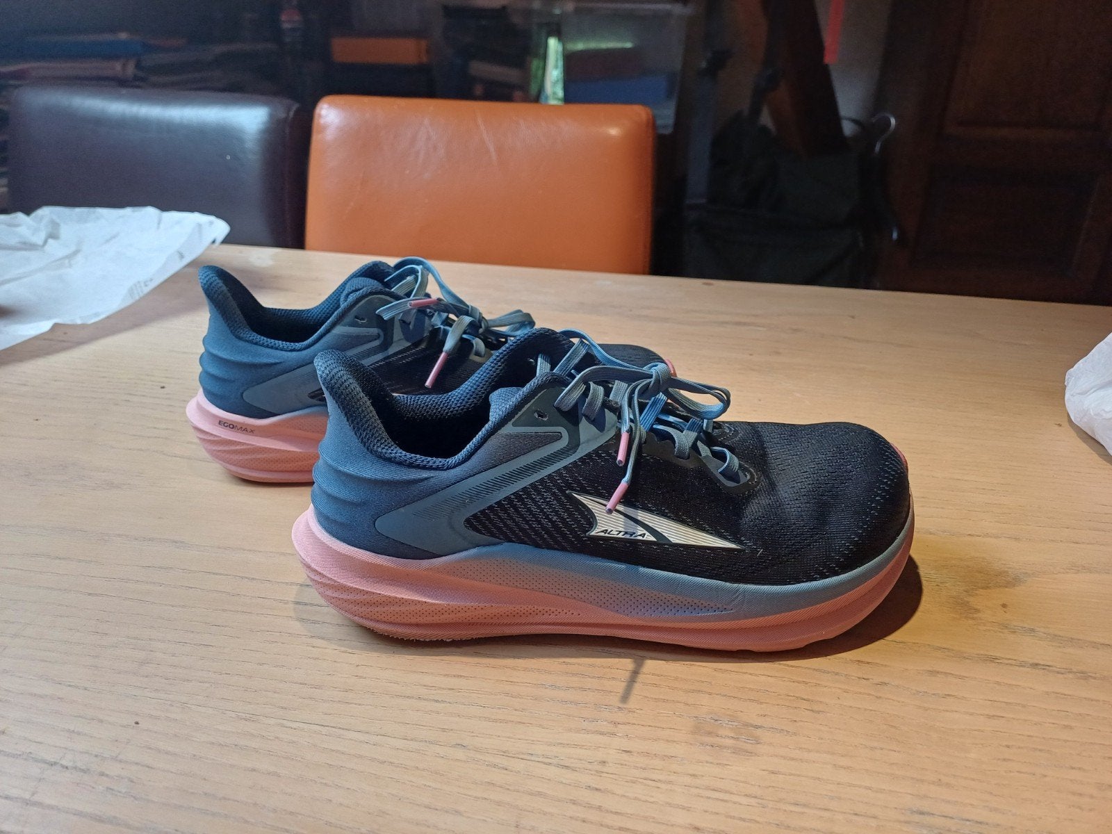 Altra Torin 8 hardloopschoenen dames - Als Nieuw in doos, Ophalen of Verzenden, Zo goed als nieuw, Blauw, Sneakers of Gympen