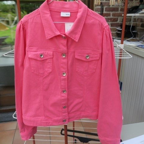 Jasje nieuw fuchsia Atmos fashion mt 38, Kleding | Dames, Maat 38/40 (M), Overige kleuren, Atmos fashion, Nieuw