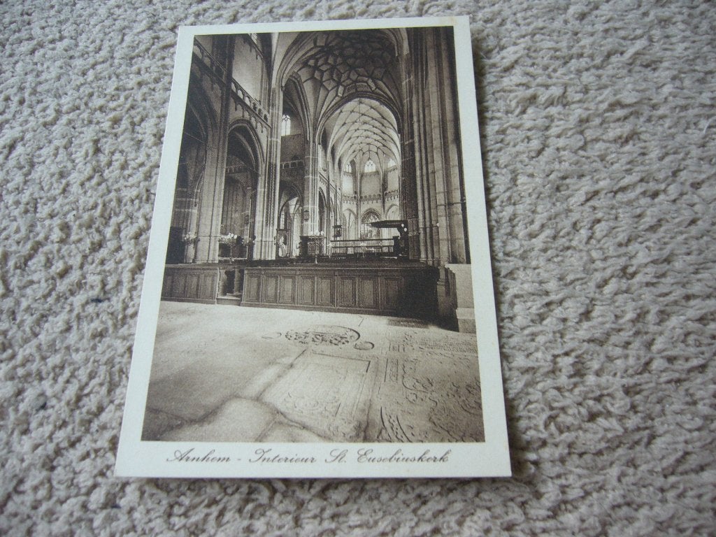 ARNHEM  =  INTERIEUR ST. EUSEBIUSKERK   BRIEFKAART, Ophalen of Verzenden, Voor 1920, Ongelopen, Gelderland
