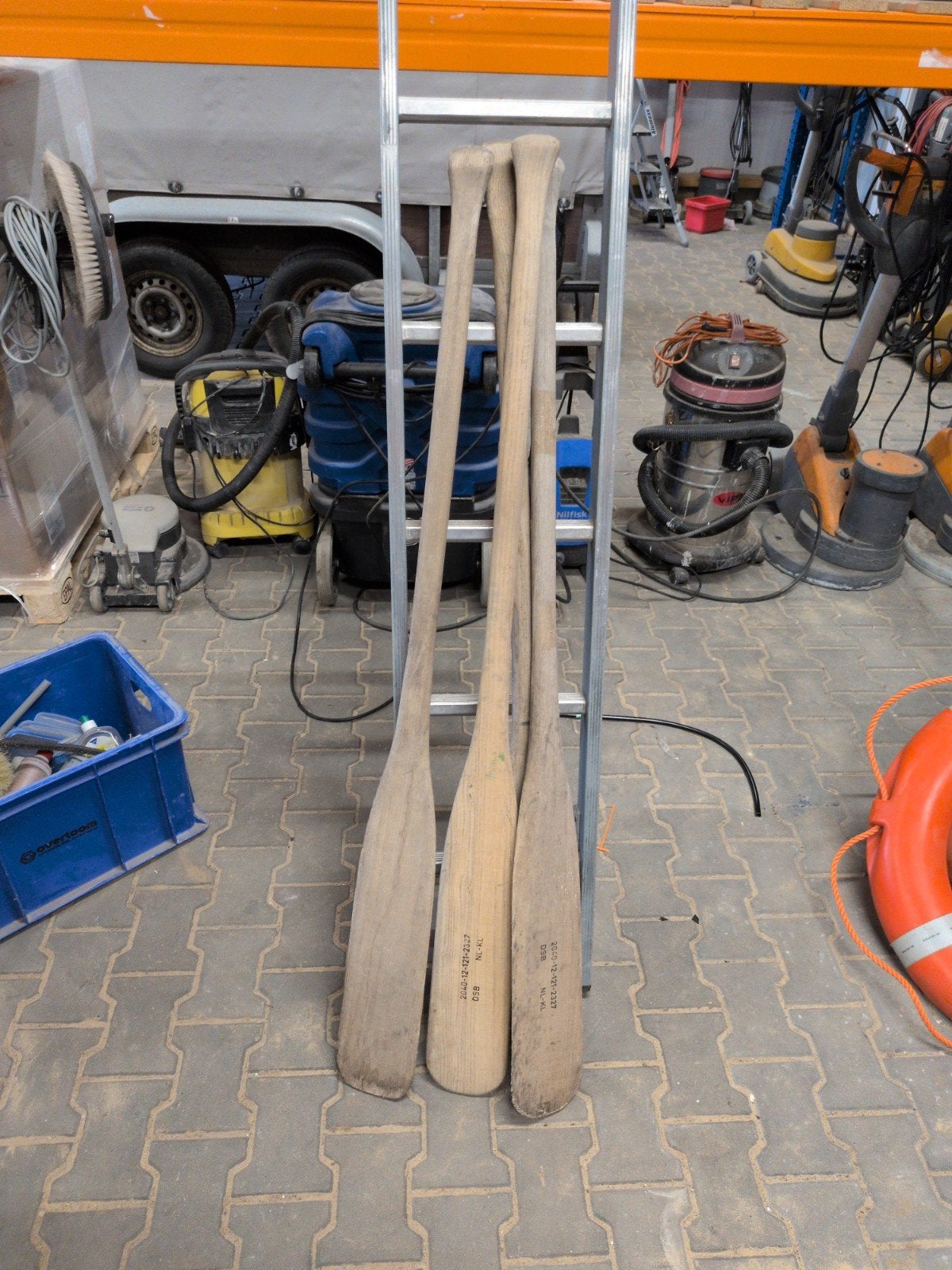 Houten peddels voor boot of decoratie hottub, Ophalen of Verzenden, Gebruikt, Enkelbladige peddel