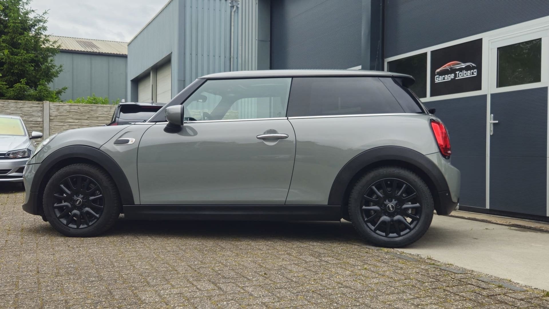 Mini 3-Deurs 1.5 Cooper APPLE CARPLAY/ LUXE INTERIEUR/LED/IN, Auto's, Mini, Stof, Zwart, Automatische klimaatregeling, Origineel Nederlands