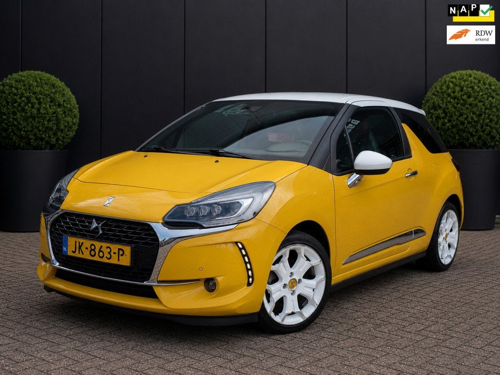 DS 3 1.2 PureTech Sport Chic GR SCHERM PDC CLIMA, Auto's, DS, Voorwielaandrijving, Gebruikt, Euro 6, 1199 cc