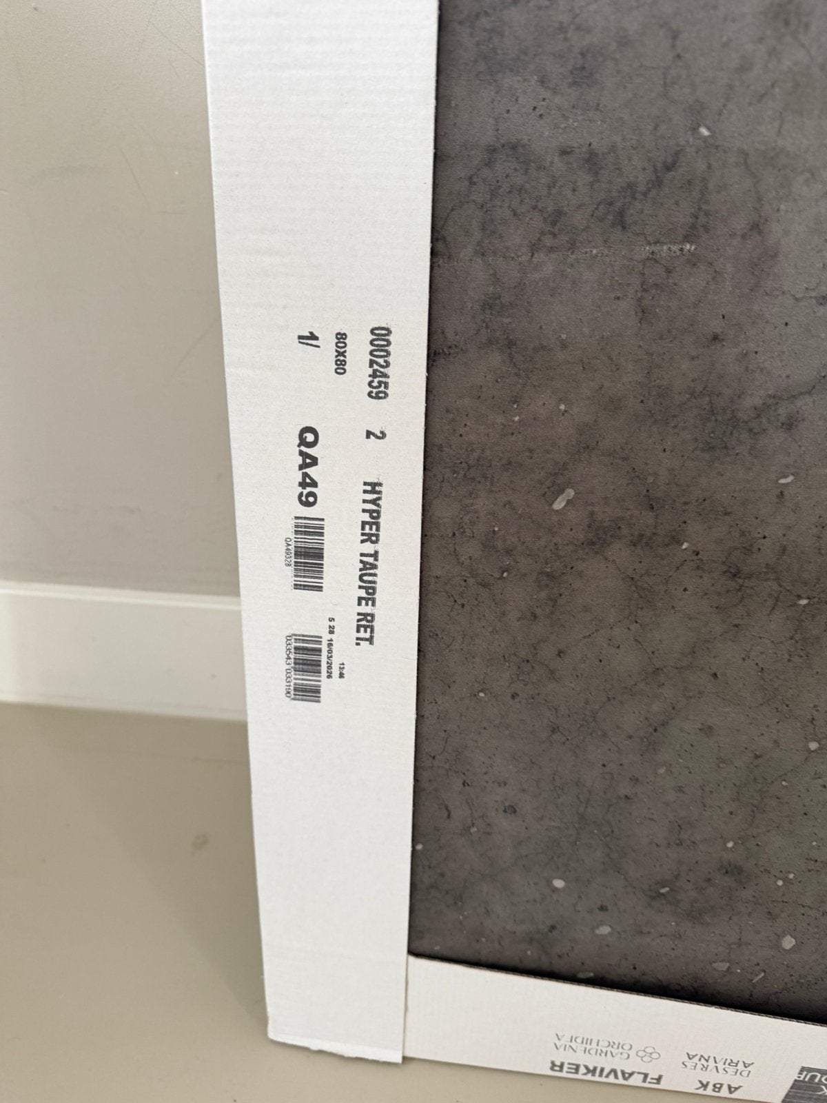 Foto 2 van Ceramische badkamer vloertegels