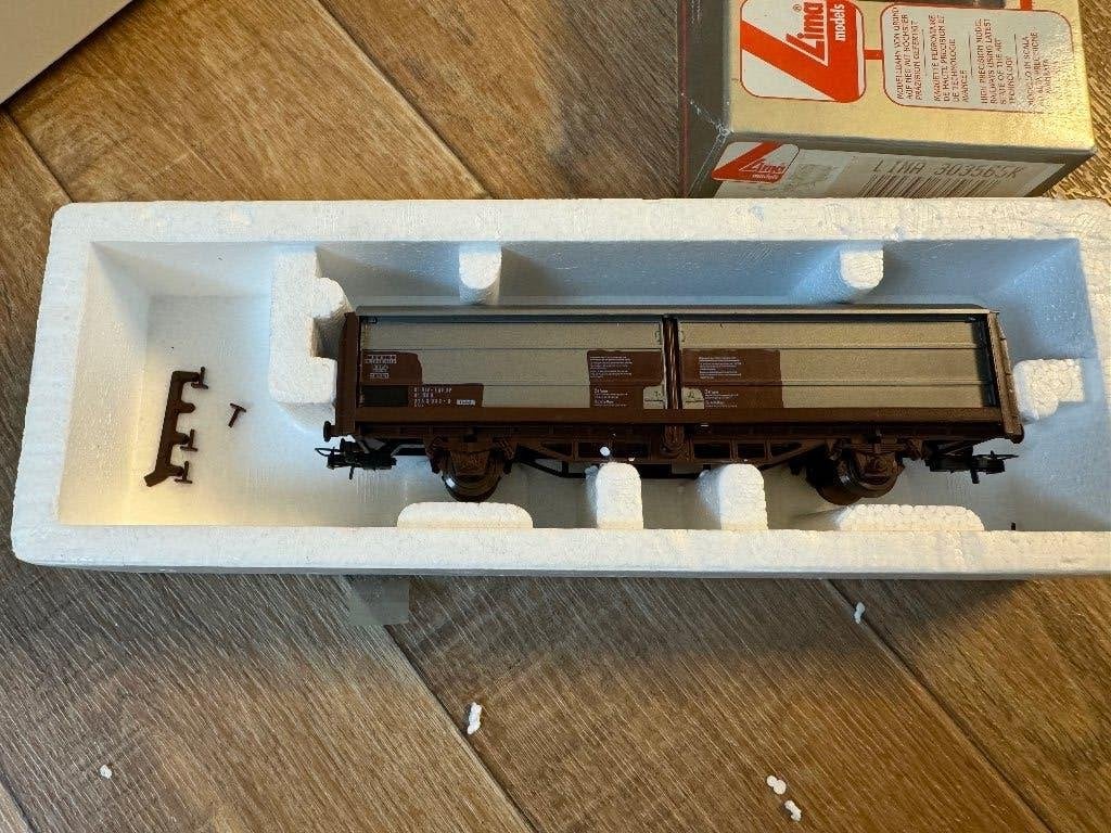 Lima schuifwandwagen 303565K, Gelijkstroom of Wisselstroom, Wagon, Ophalen of Verzenden, Zo goed als nieuw