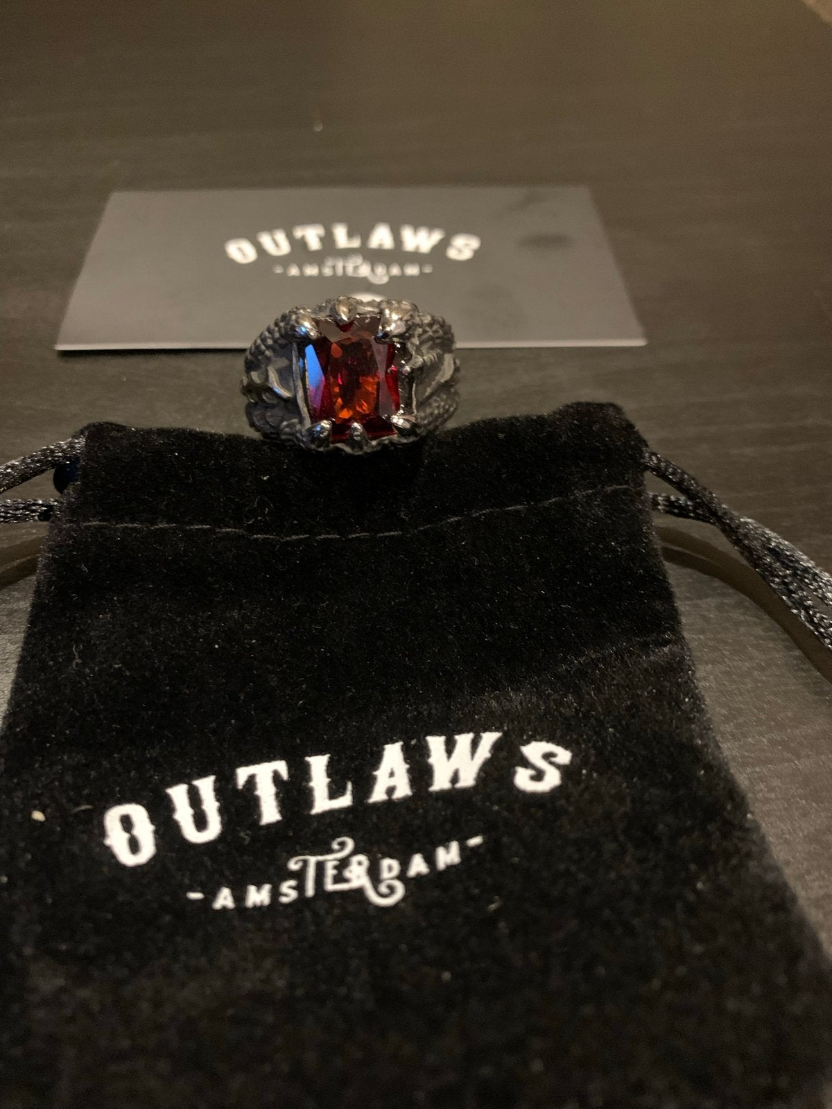 Outlaws Amsterdam RVS Ring Harley Davidson Rood Steen Maat 1, 20 of groter, IJzer of Staal, Heer, Ophalen of Verzenden