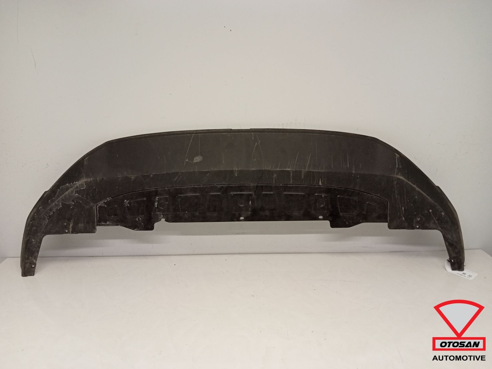 Vw passat B9 2024+ R-line voorbumper spoiler onderlip 3j0807