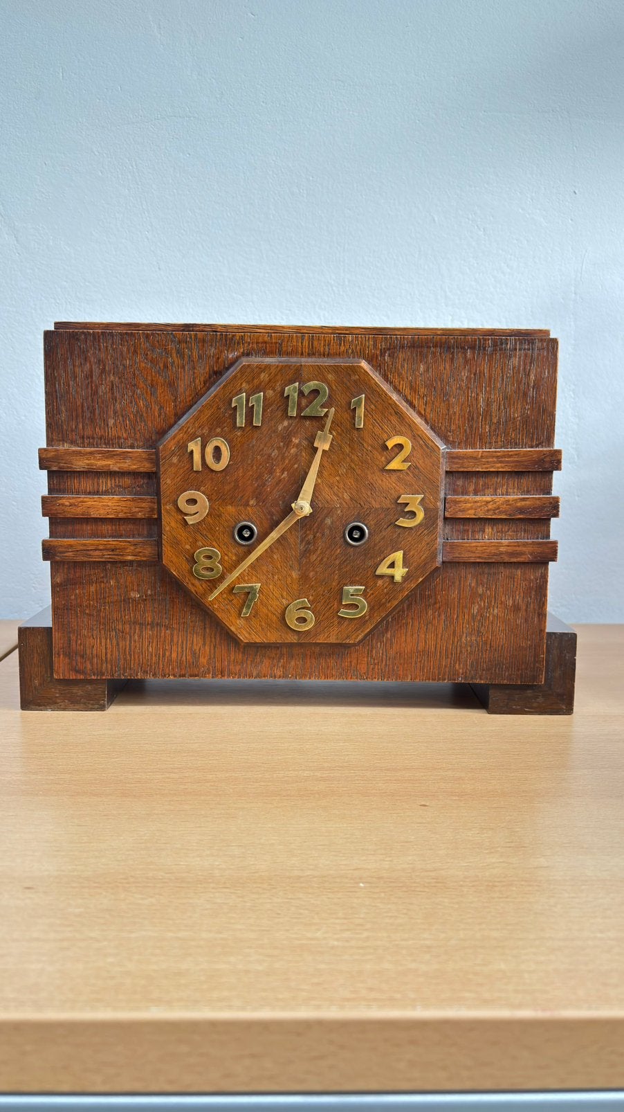 Pendule Amsterdamse school., Ophalen