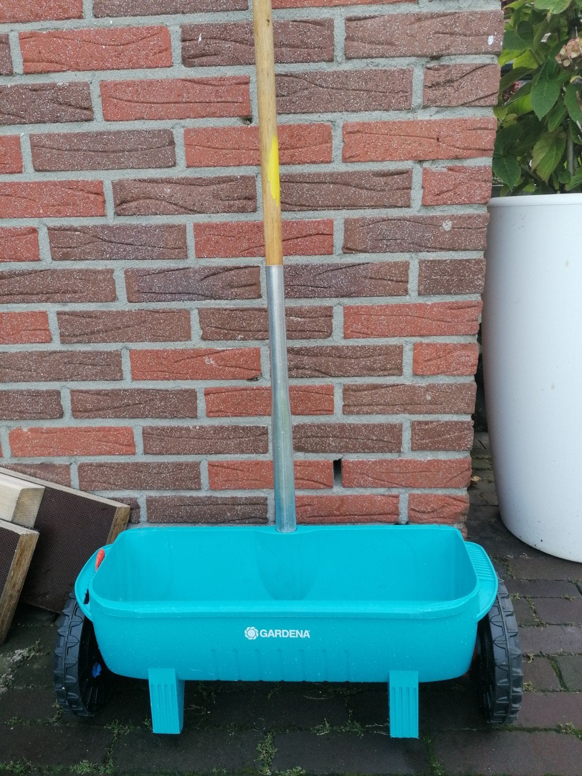 Gardena Strooiwagen Strooier Kalk Zaad mest meststof zout, Ophalen, Zo goed als nieuw, Overige soorten, Gardena