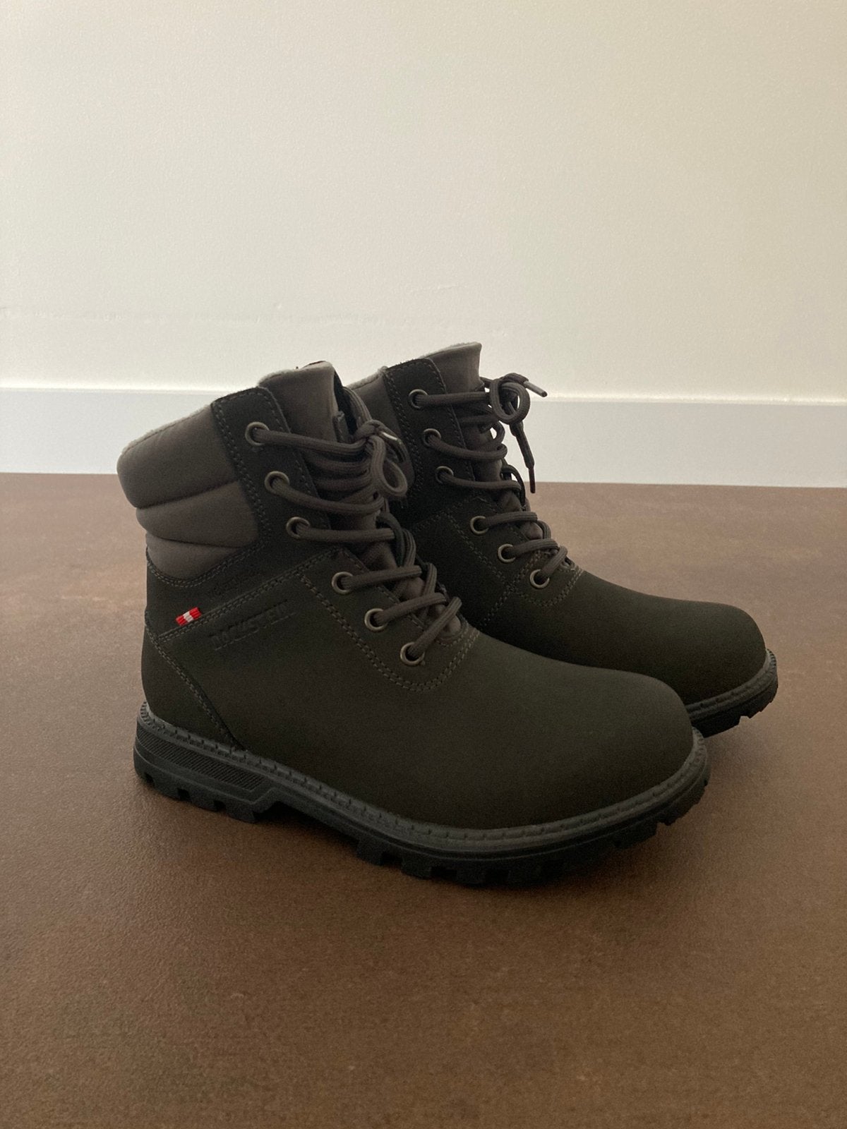 Wandelschoenen NIEUW 37 Dachstein., Ophalen, Nieuw, Wandelschoenen, Grijs