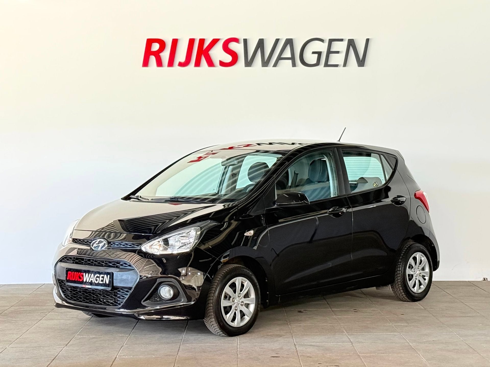 Hyundai I10 1.0i i-Motion Comfort Clima/Cruise control, Auto's, Voorwielaandrijving, Dealer onderhouden, Stof, Gebruikt
