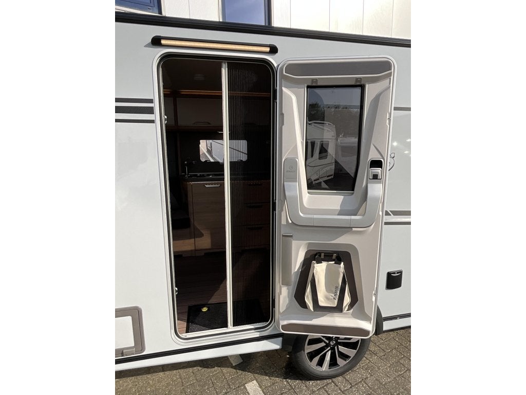 Knaus Sudwind Black Selection 500 FU GRATIS MOVER-VLOERVERW, Caravans en Kamperen, Bedrijf, Overige typen, 5 tot 6 meter, Knaus