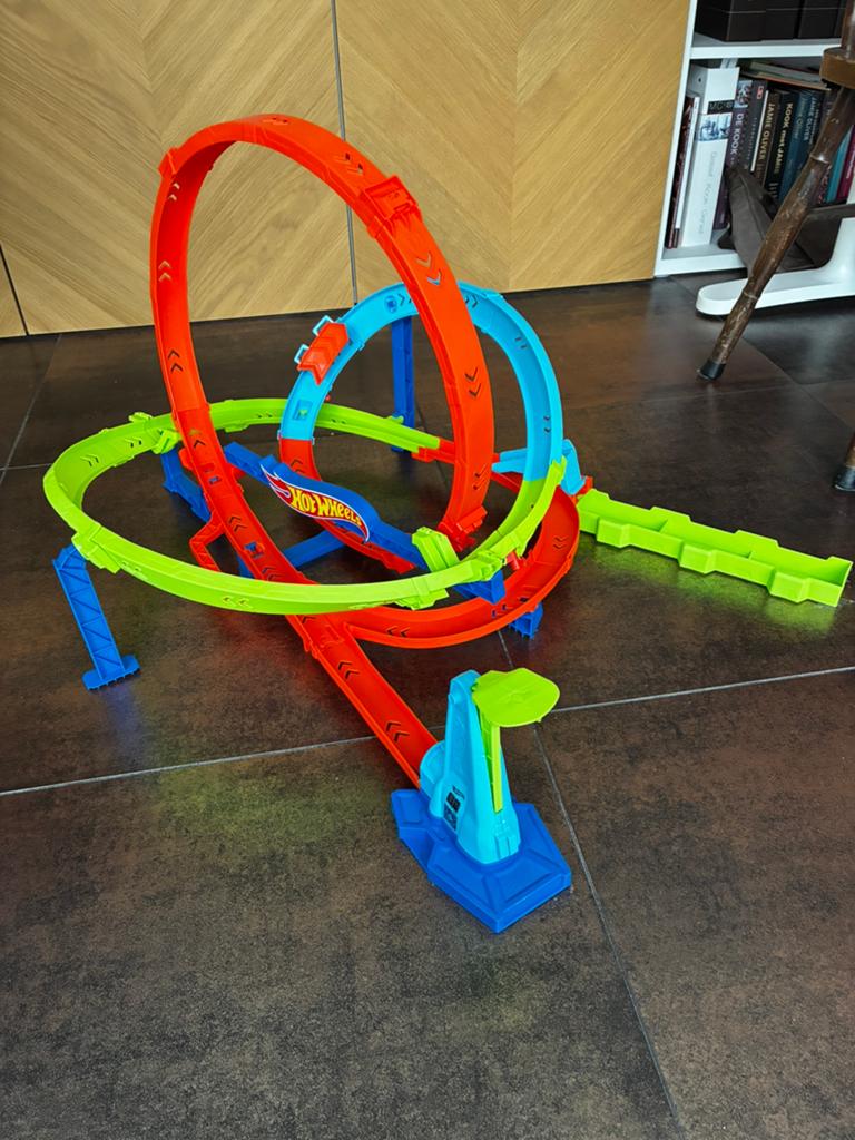 Hot Wheels racebanen met loopings en stuntb, per st. of same, Ophalen, Zo goed als nieuw, Handmatig, Hot Wheels