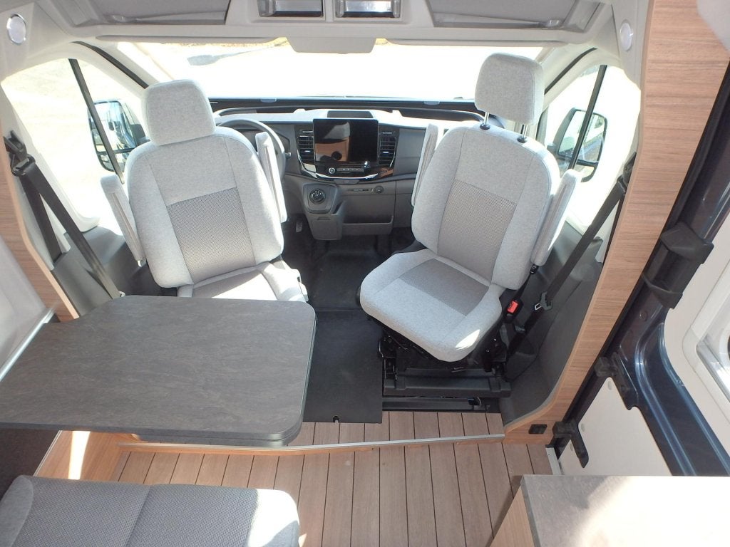 Weinsberg CaraBus 600 MQ NU VOOR €89.950,00, Caravans en Kamperen, Automaat, Luifel, Ringverwarming, Bedrijf